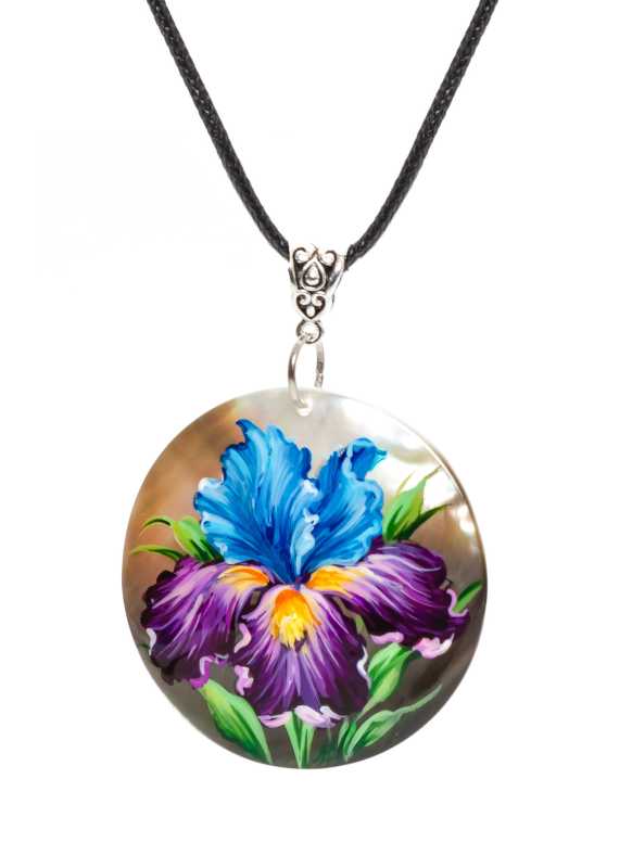  d50 mm Flower hand painted Nacre Pendant (by Tatiana Shkatulka Crafts)
