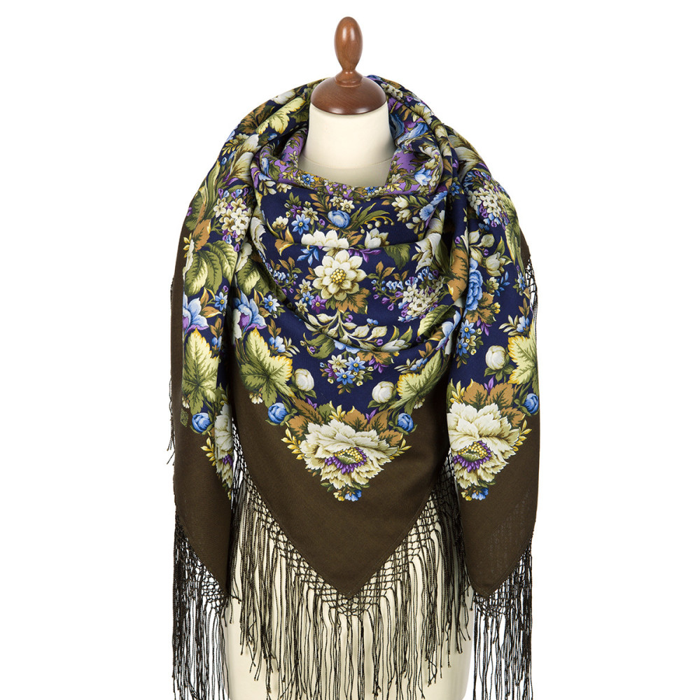 Shop Thick Woolen Fabric Shawls with Silk Fringe 148x148 cm Шаль «Диво дивное» online at Skazka.site | Eligible for fast shipping and free returns. Шаль «Диво дивное»