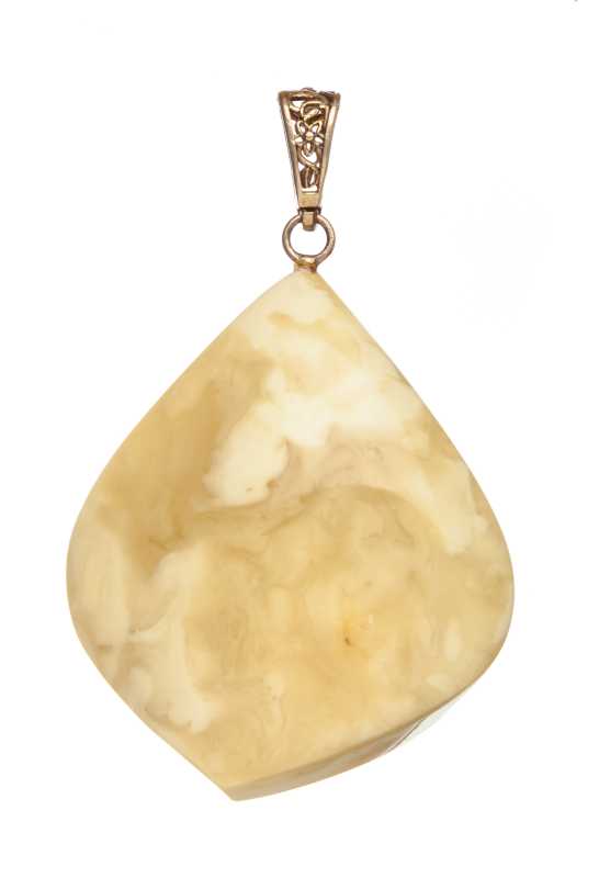35 g Baltic Amber Pendant