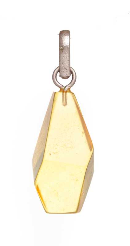 3 g Baltic Amber Pendant