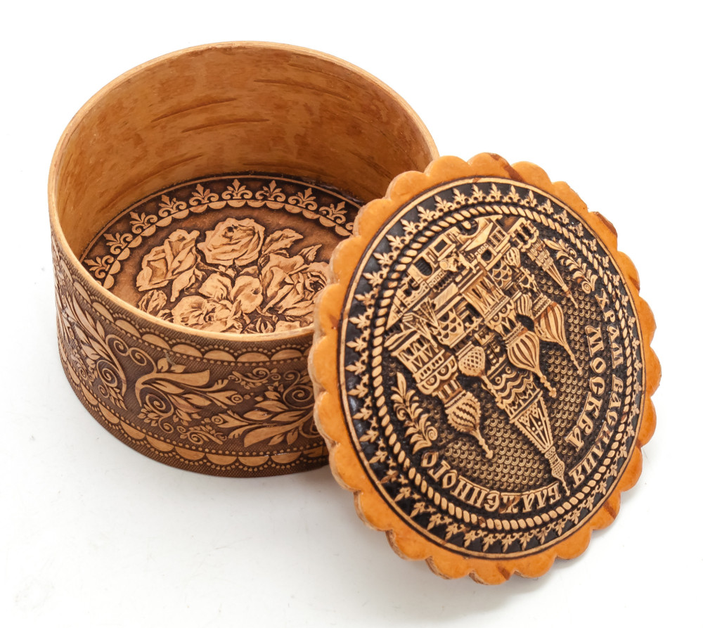  d 60 mm Saint Basil Cathedral hand made Birchbark Jewelry Box (by Maxim Birch)