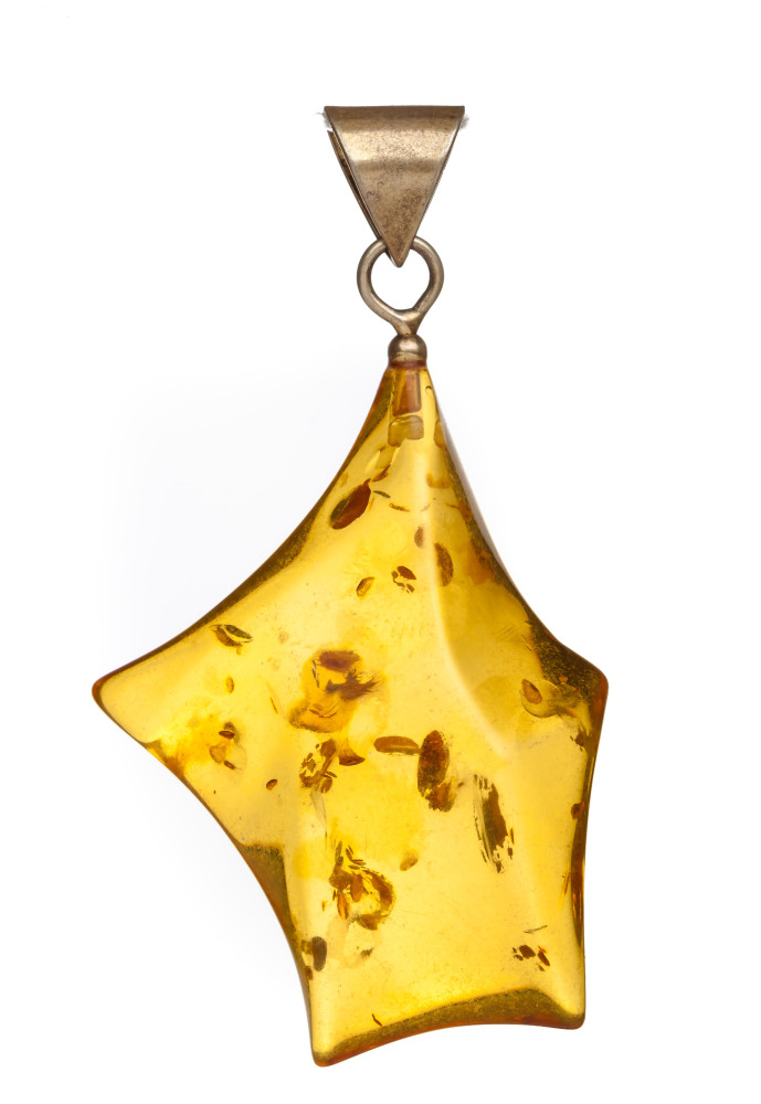 6 g Baltic Amber Pendant