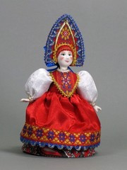 Сувенирная кукла