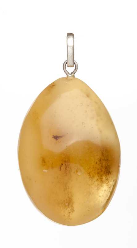 12 g Baltic Amber Pendant