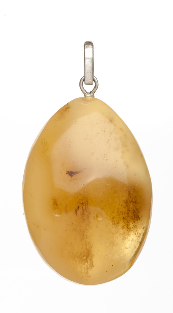 12 g Baltic Amber Pendant