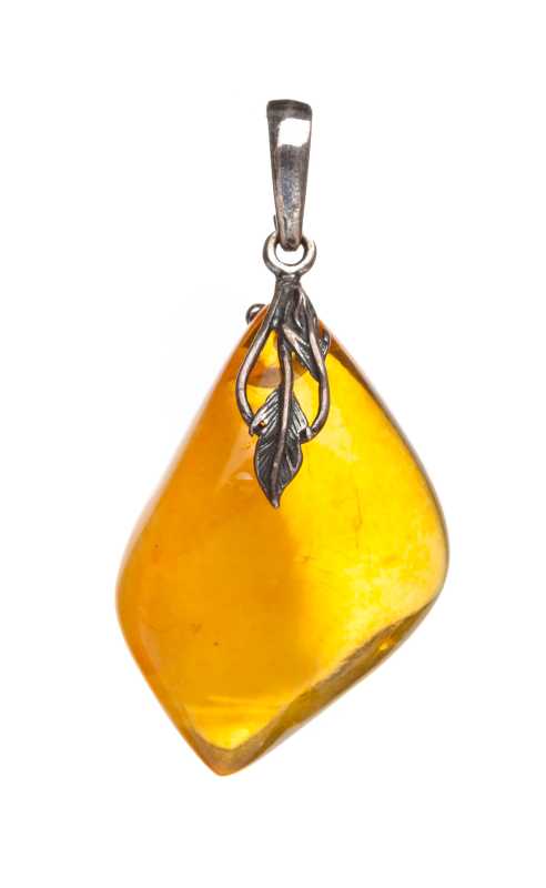5 g Baltic Amber Pendant