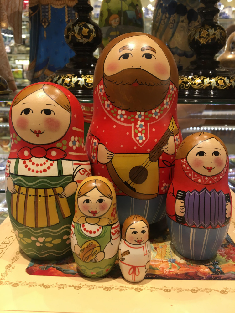 Shop Exclusive Nesting Dolls Happy couple and their six children online at Skazka.site | Eligible for fast shipping and free returns. Happy couple and their six children