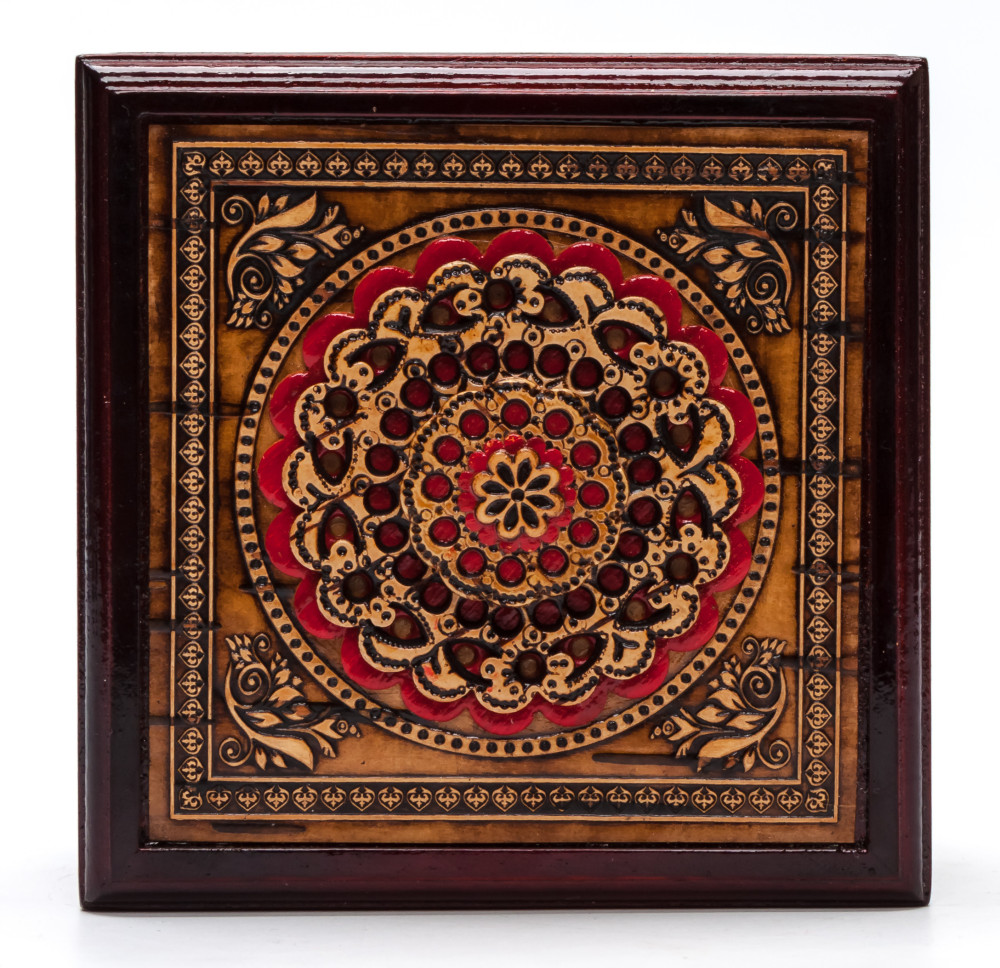 100x100 mm Siberian Patterns hand made Birchbark Jewelry Box (by Maxim Birch)