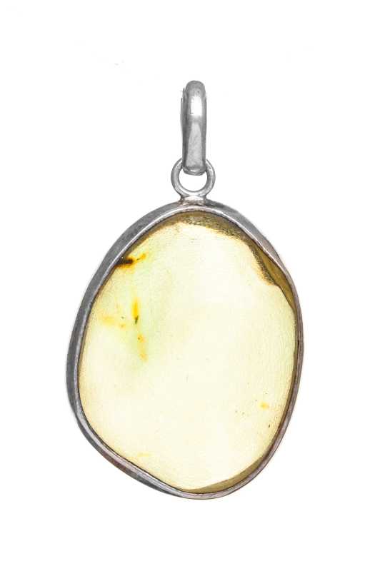 15 g Baltic Amber Pendant