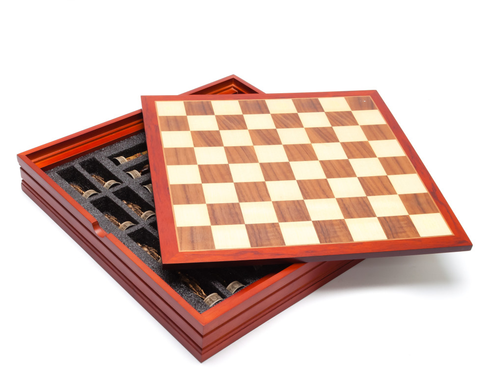 370x370 mm Medieval Knights handpainted figures on wooden Chess Board (by Fyodor Chess Studio)