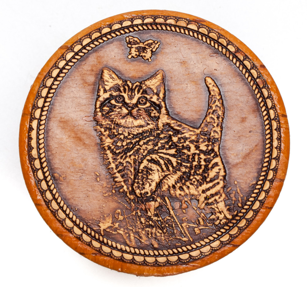 d 50 mm Cat hand made Birchbark Jewelry Box (by Maxim Birch)