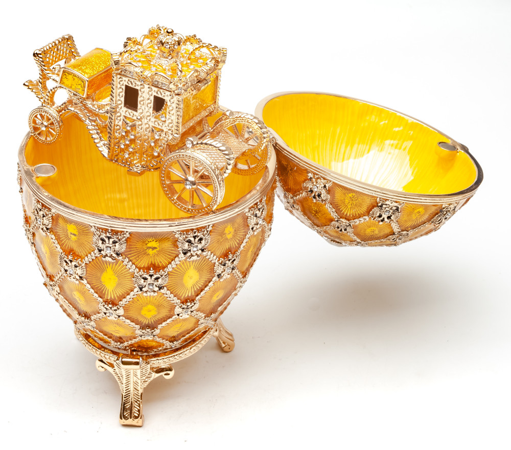 145 mm Imperial Coach and Gold Imperial Coronation Easter Egg