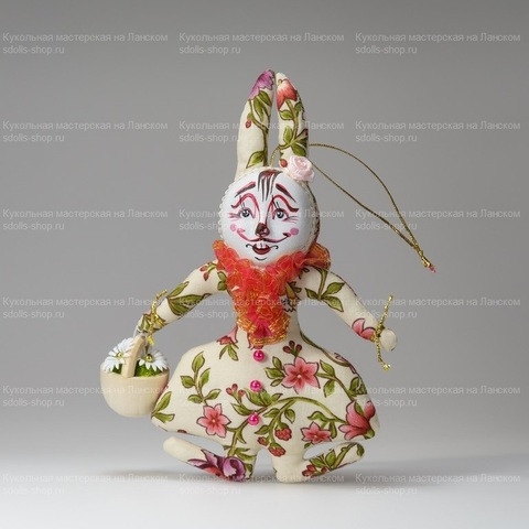 Крольчиха с корзинкой