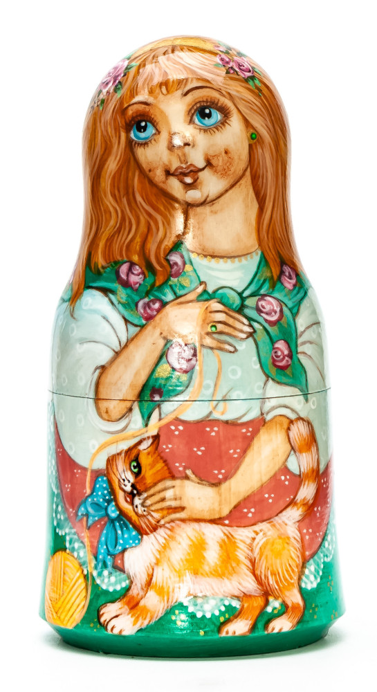 110mm Girl with a Cat hand painted Matryoshka doll 3pcs