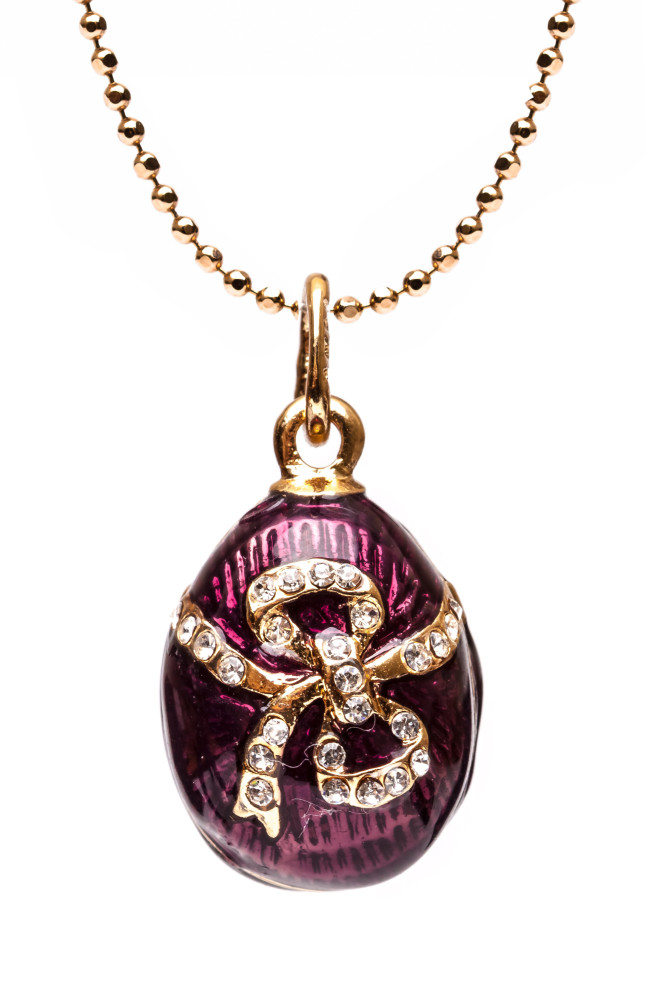 Bow Bordo Egg Pendant