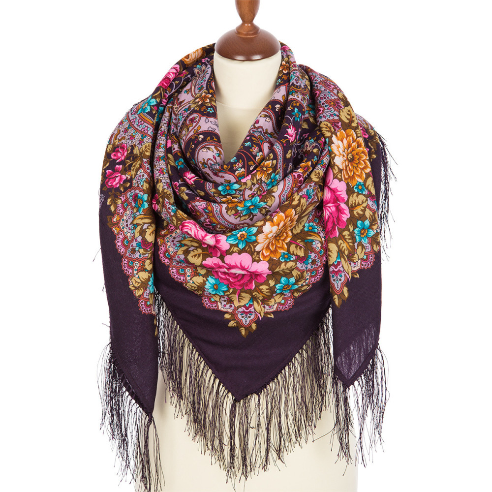 Shop Woolen Scarves with Silk Fringe 125x125 cm Платок «Прекрасное далёко» online at Skazka.site | Eligible for fast shipping and free returns. Платок «Прекрасное далёко»