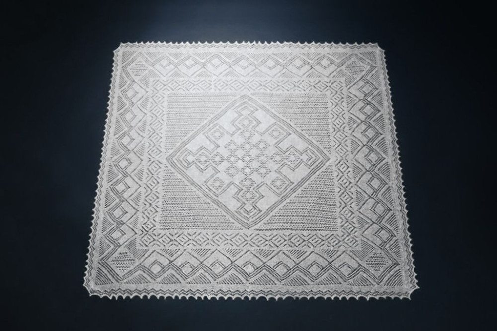 100x100 cm White Goat Down Hand Knitted Russian Orenburg Shawl (by Orenburg Factory)