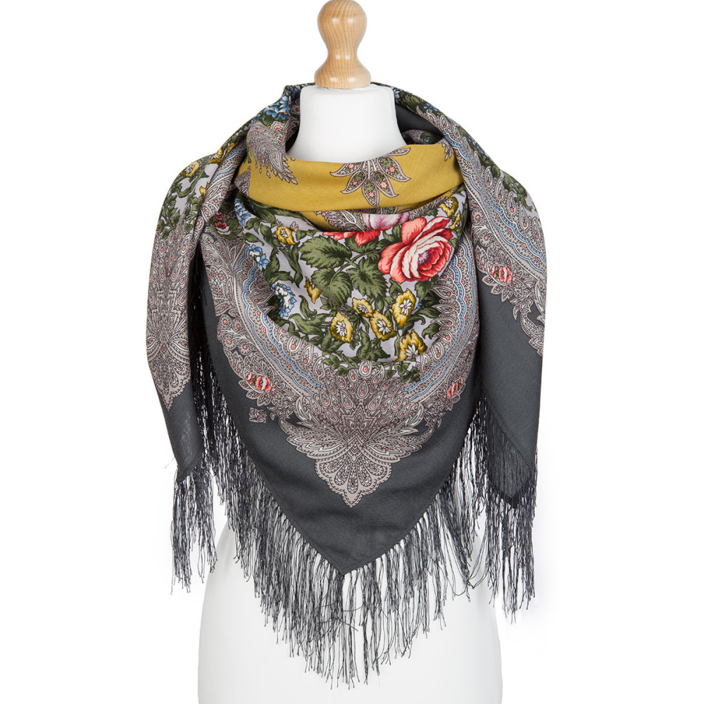 Shop Woolen Scarves with Silk Fringe 125x125 cm Платок «На гребне волны» online at Skazka.site | Eligible for fast shipping and free returns. Платок «На гребне волны»