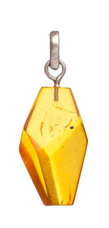 3 g Baltic Amber Pendant