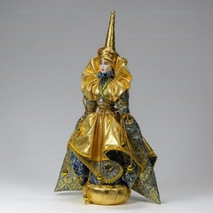 Oriental Beauty hand made Porcelain Doll - 11 Inches (by Le Russe)