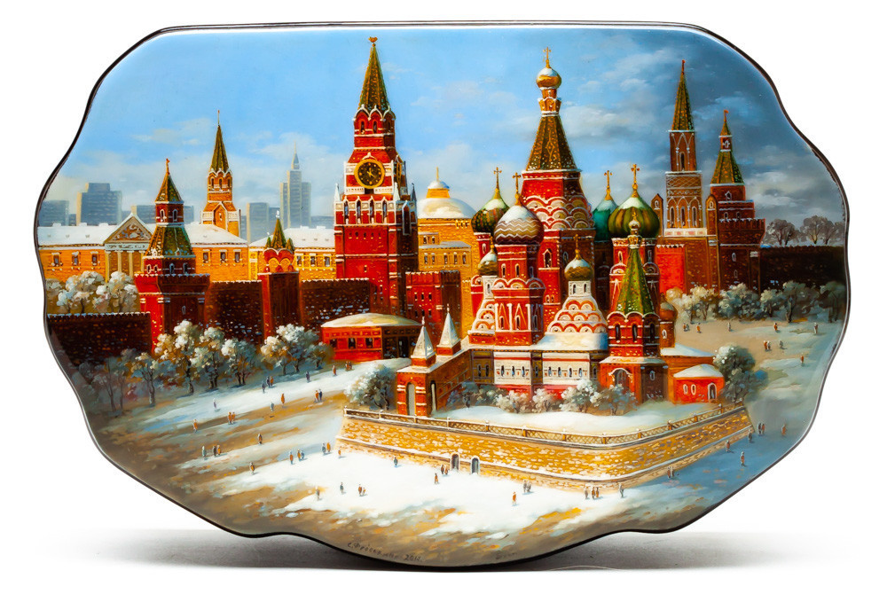 220x165mm Moscow Kremlin Hand Painted Jewellery Box (by Alexander G Studio)