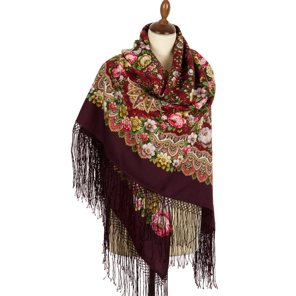 Shop Thick Woolen Fabric Shawls with Silk Fringe 148x148 cm Шаль «Желанная» online at Skazka.site | Eligible for fast shipping and free returns. Шаль «Желанная»