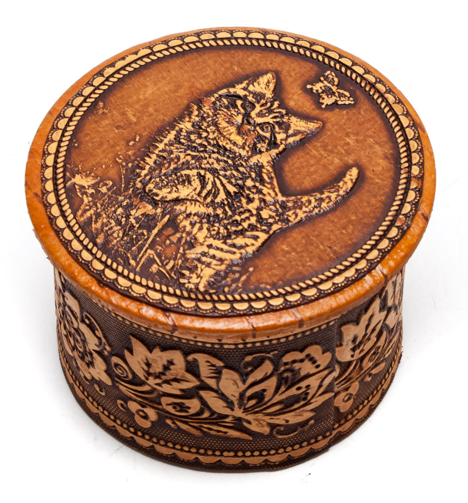 d 50 mm Cat hand made Birchbark Jewelry Box (by Maxim Birch)