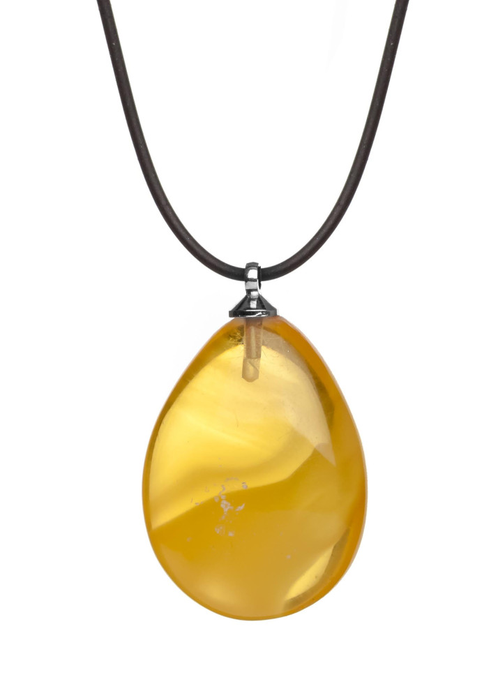 3 g Baltic Amber Pendant