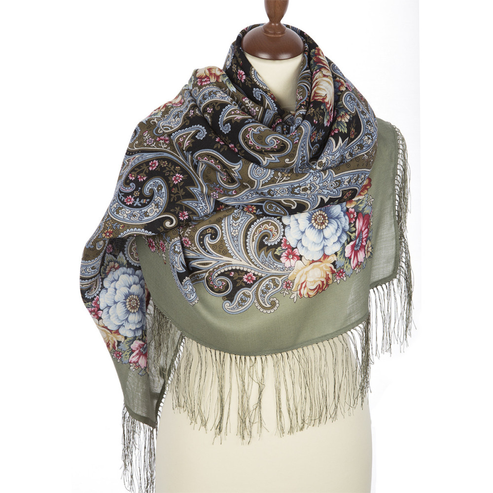 Shop Woolen Scarves with Silk Fringe 125x125 cm Платок «Мечты о счастье» online at Skazka.site | Eligible for fast shipping and free returns. Платок «Мечты о счастье»
