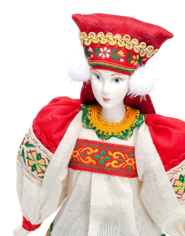 230 mm Russian Peasant Woman in a Traditional Linen Dress and Headdress 18th Century (by Le Russe)