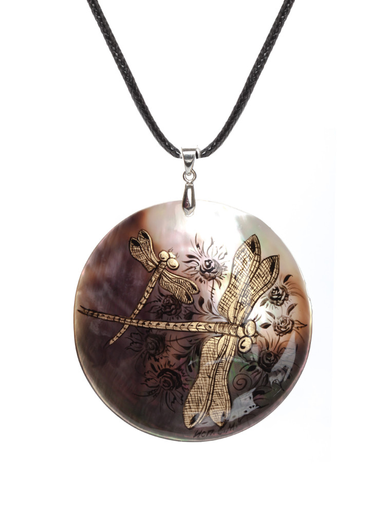 d60 mm Dragonflies hand painted Nacre Pendant (by Tatiana Shkatulka Crafts)
