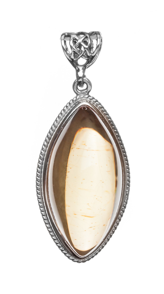 10 g Baltic Amber Pendant