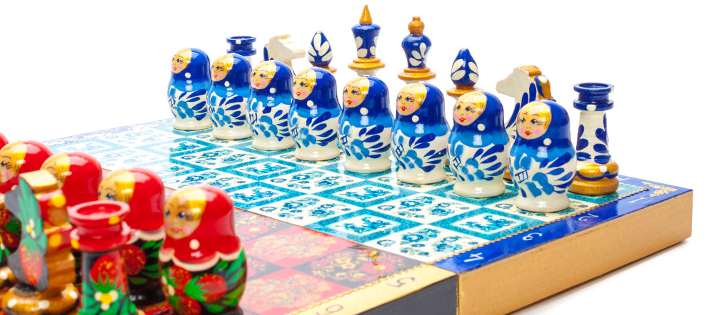 290x290 mm Wooden Chess Board with Khokhloma and Gzhel Art Hand Painted Chess Pieces (by Alexander Chess Studio)