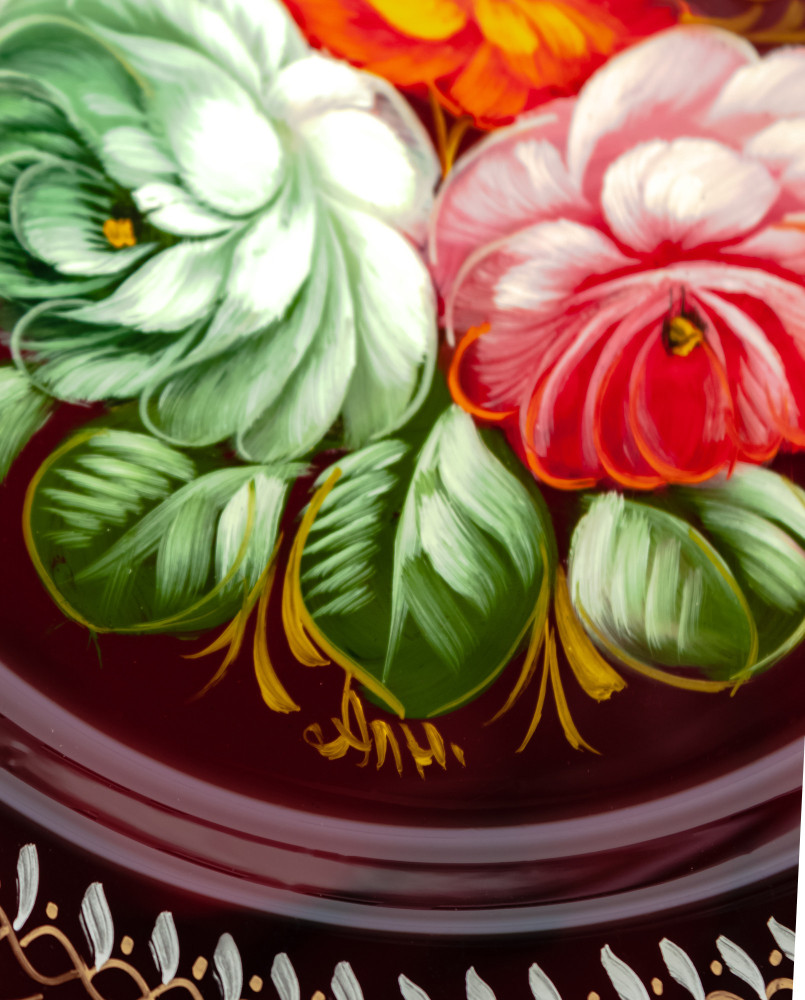  d 180 mm Zhostovo Patterns hand painted and lacquered Metal Forged Carmine Tray (by Lada Crafts)