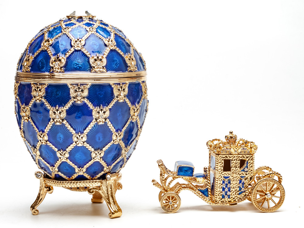 Easter Egg "With the Cariage", 14,5 см, blue