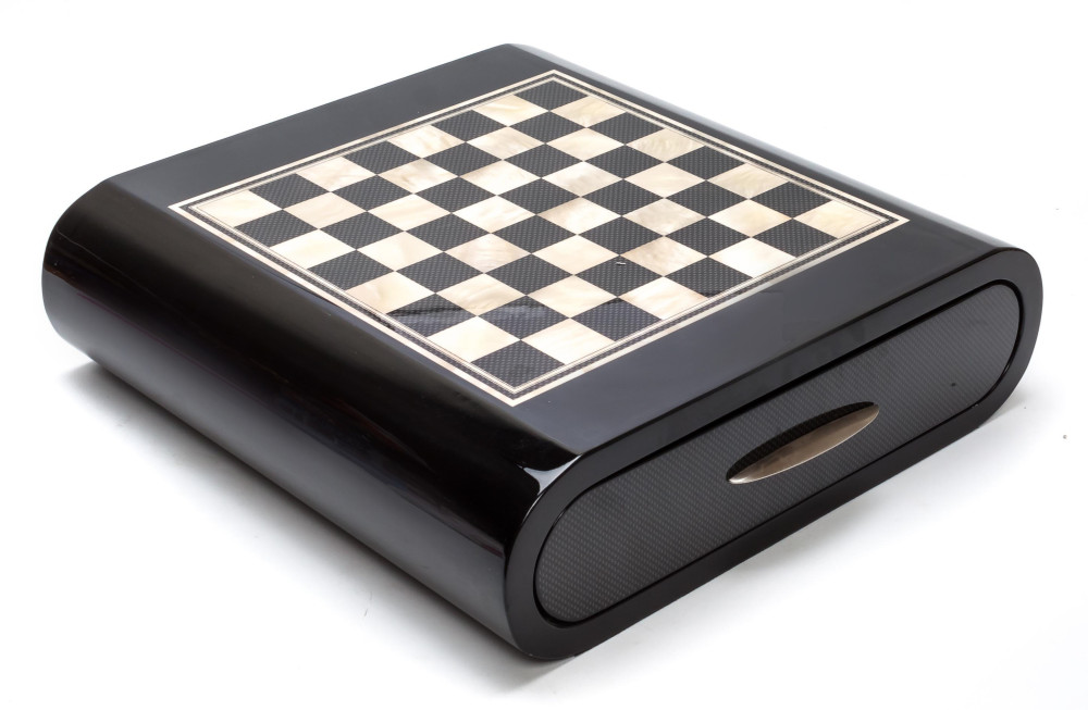 350x350 mm Golden & Silver Metal Chess Pieces on Plastic Chess board (by Fyodor Chess Crafts)