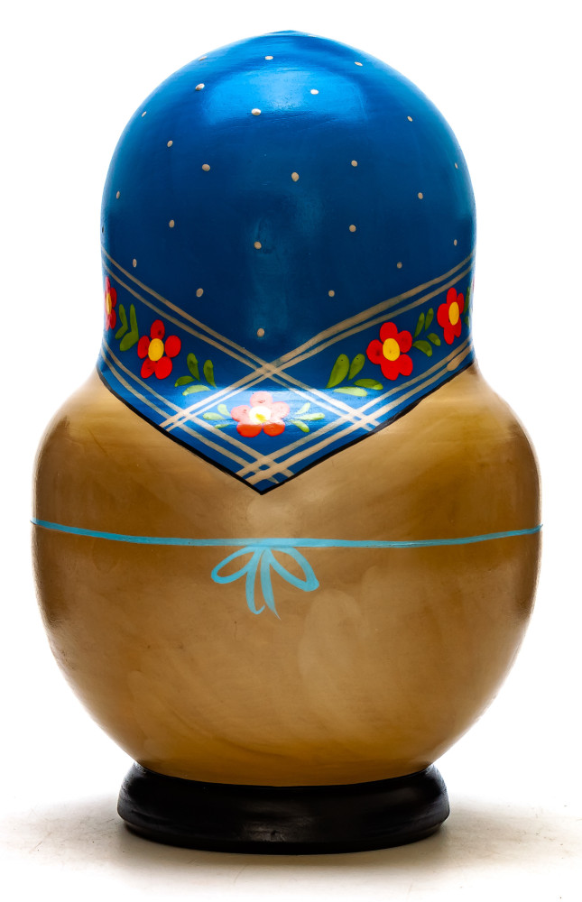 190 mm Mistress with Backet full of Fruits hand painted Traditional Russian Wooden Matryoshka round doll 10 pcs (by Igor Malyutin)