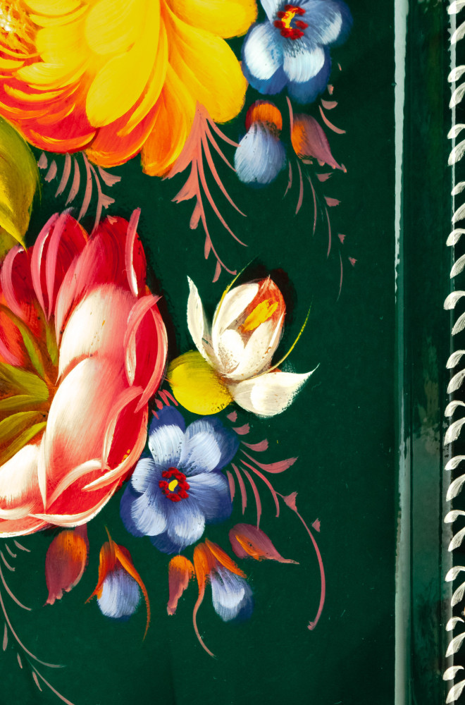 235x395 mm Zhostovo Patterns hand painted and lacquered by Blagova Metal Forged Green Tray (by Lada Crafts)