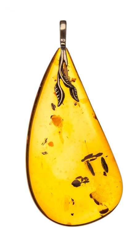 7 g Baltic Amber Pendant
