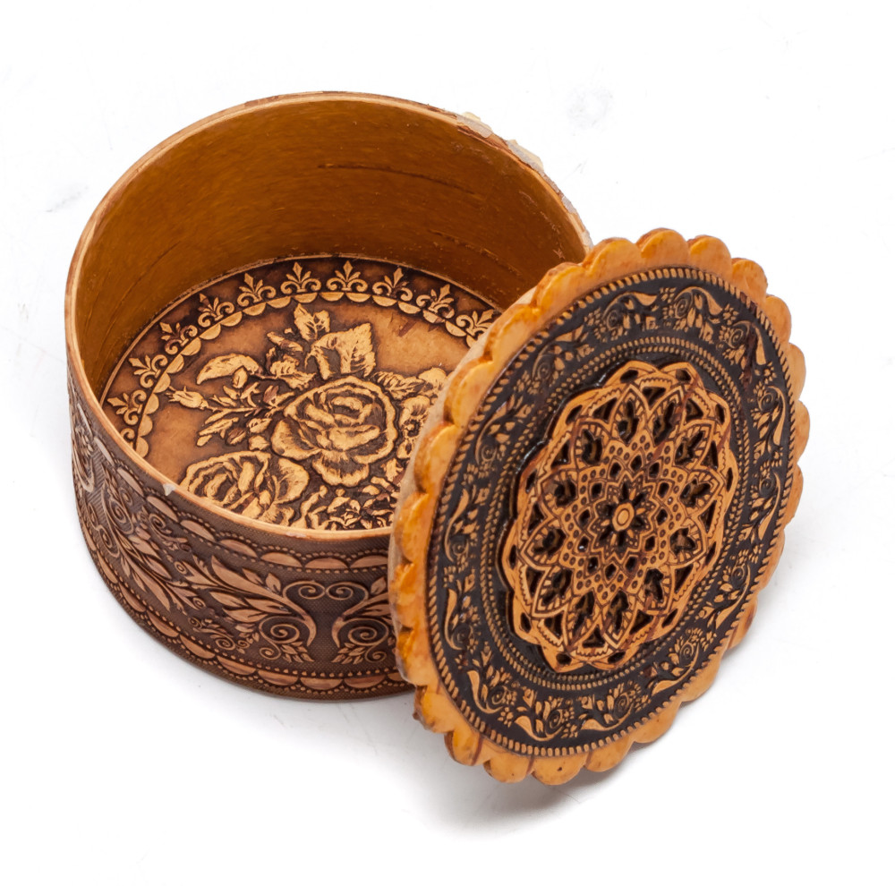d 65 mm Siberian Patterns hand made Birchbark Jewelry Box (by Maxim Birch)