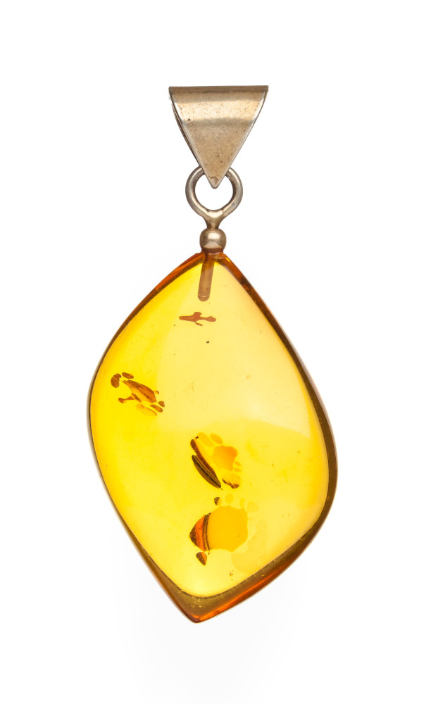 4 g Baltic Amber Pendant