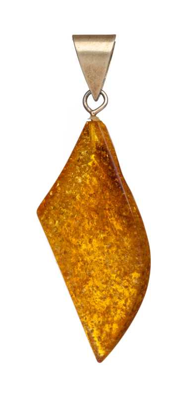 10 g Baltic Amber Pendant