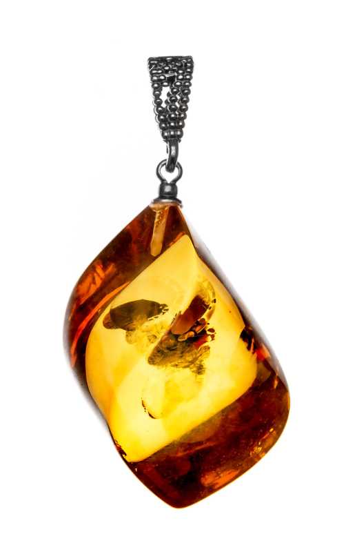 4 g Baltic Amber Pendant