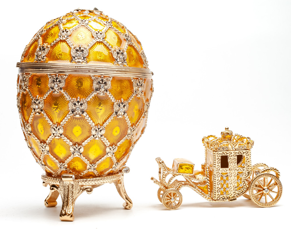 145 mm Imperial Coach and Gold Imperial Coronation Easter Egg