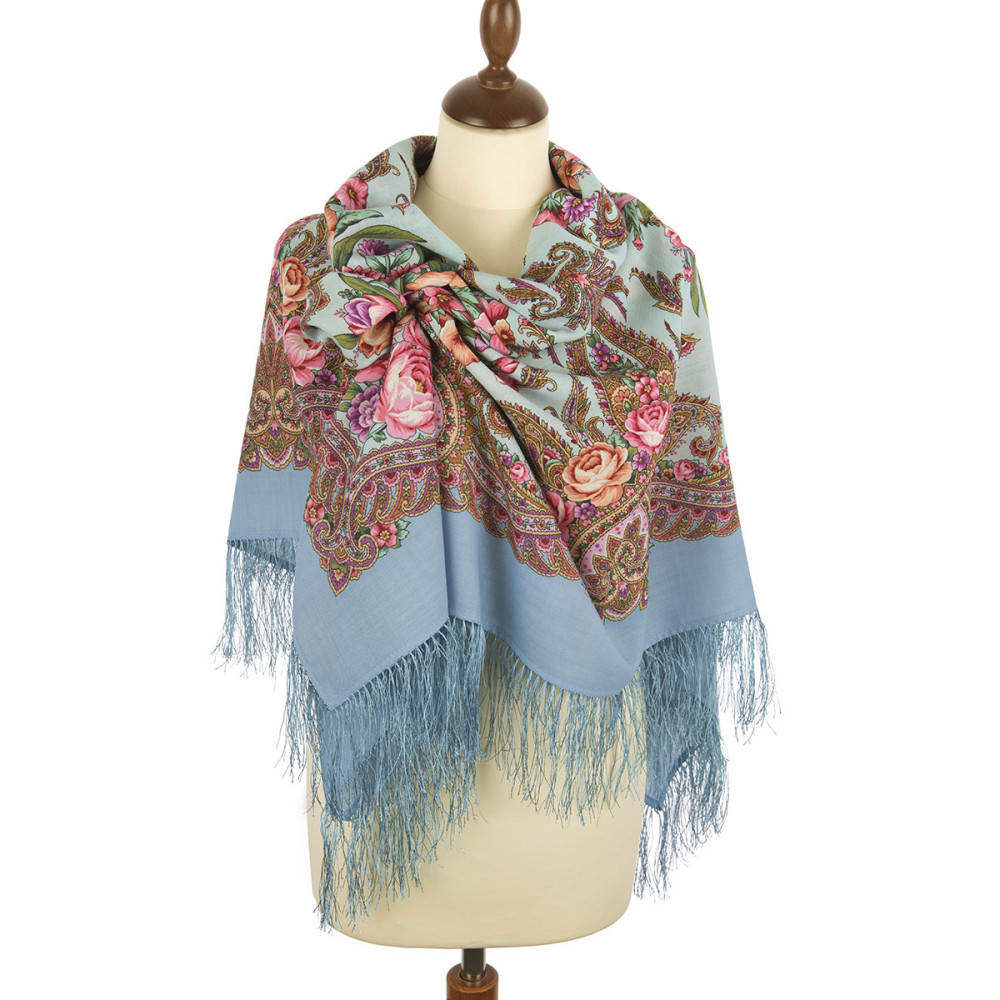 Shop Double-Thread Woolen Yarn Scarves with Silk Fringe 135x135 cm Платок «Магия чувств» online at Skazka.site | Eligible for fast shipping and free returns. Платок «Магия чувств»