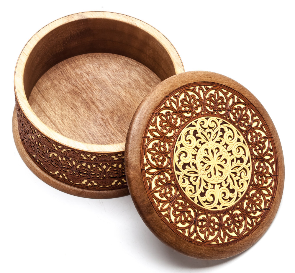 d 115 mm Siberian Patterns hand made Birchbark Jewelry Box (by Maxim Birch)