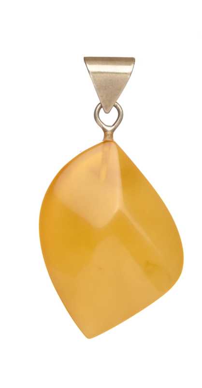 6 g Baltic Amber Pendant