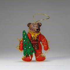 Медвежонок двухцветный