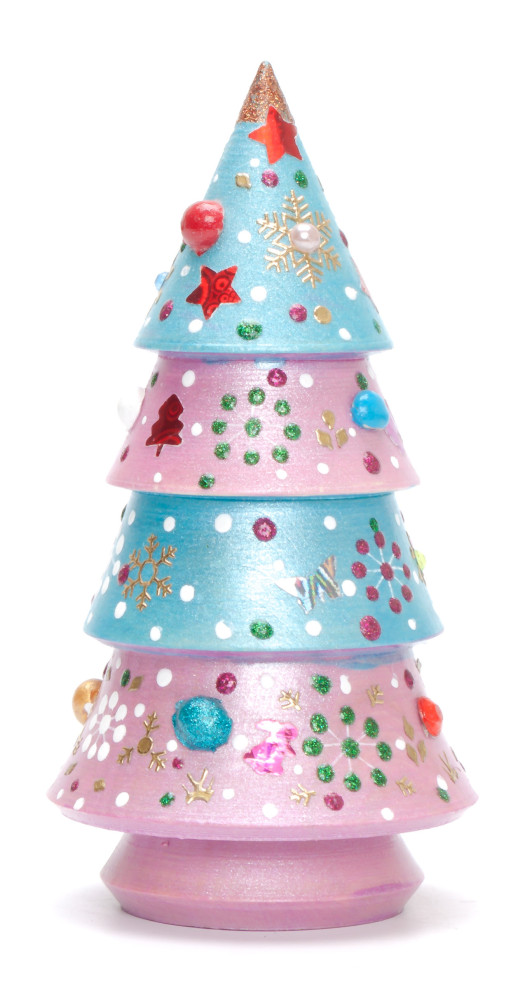 115 mm Christmas Wooden Green Tree with Hand Painted Garlands and Decorations