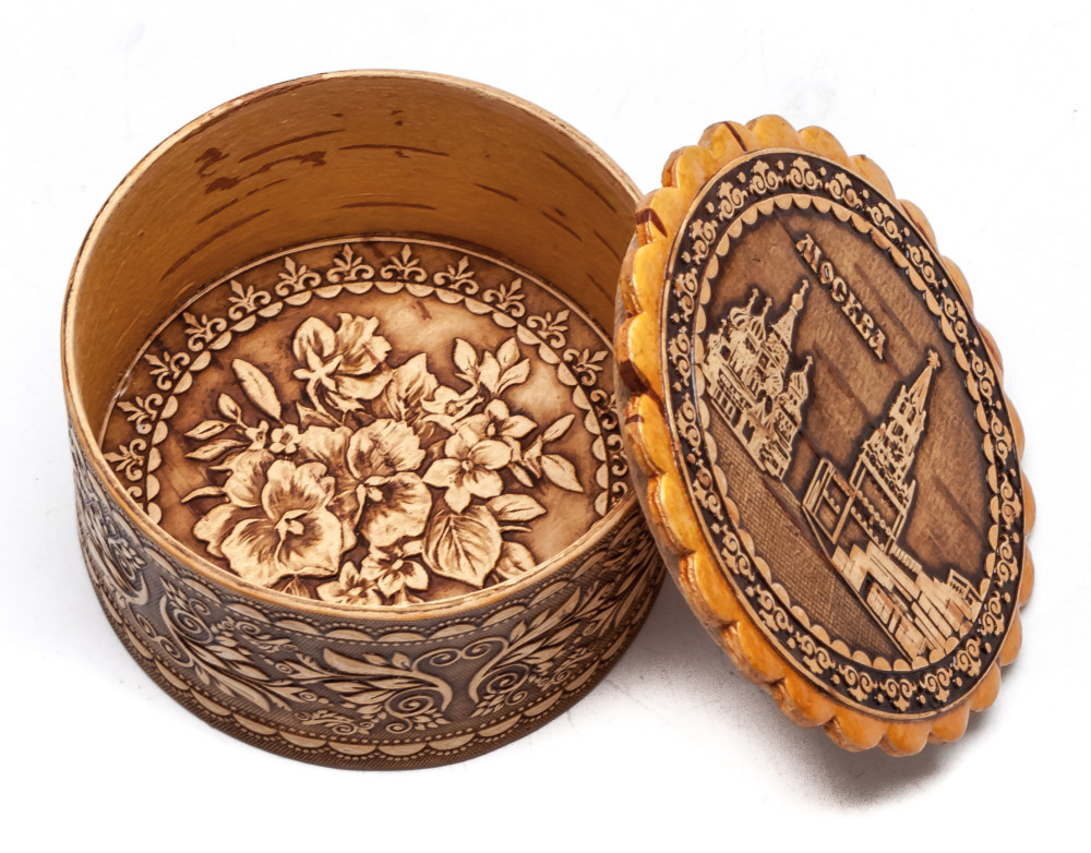 d 65 mm Moscow hand made Birchbark Jewelry Box (by Maxim Birch)
